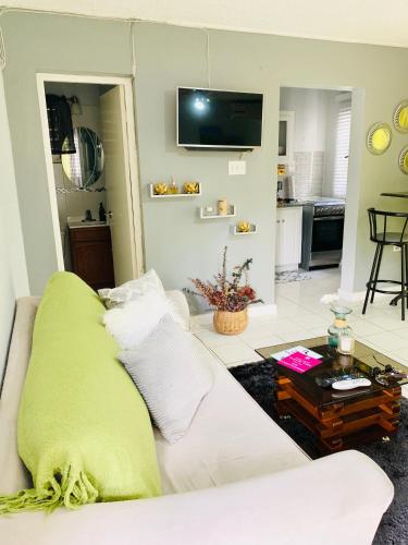 Et tv og/eller underholdning på Studio 13