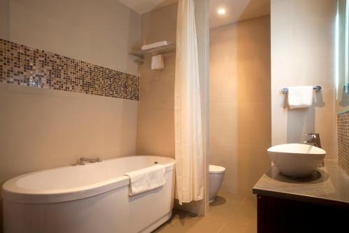 Phòng tắm tại Saigon City Residence