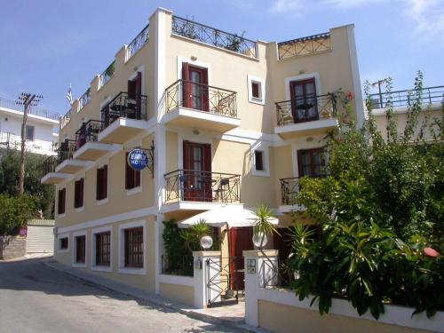 Fotografie z fotogalerie ubytování Emily Hotel v destinaci Samos