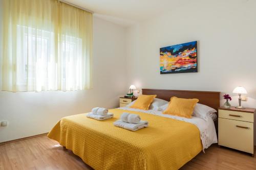 Apartments Rogulj