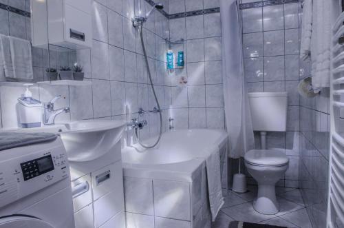 Modern XXL Villa photo 3