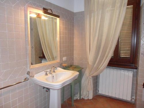 A bathroom at Agriturismo Il Poggiolo