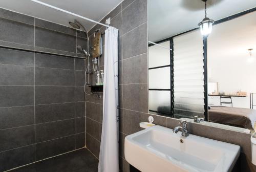 Koupelna v ubytování Petaling Jaya Private Cinema @ JF Home