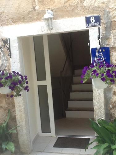 Gallery image of Apartments Senko in Trpanj