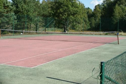 Tennis eller squash på eller i nærheten av Hällestrand Apartment 32