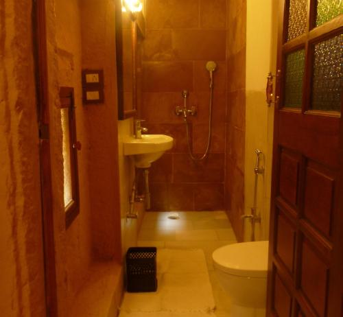 Hamari Haveli tesisinde bir banyo