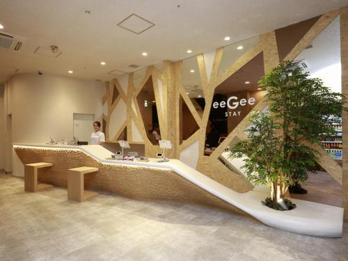 Lobi atau kawasan kaunter penerimaan di eeGee STAY Omiya