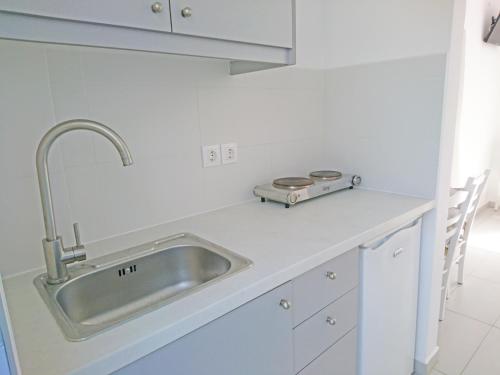 Gallery image of Klironomos Apartments Logaras in Logaras