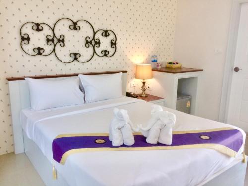 Ploy's Pearl Hotel – Photos 2