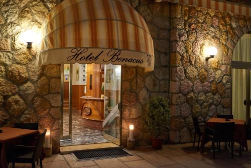 Restaurace v ubytování Hotel Benacus Torri del Benaco
