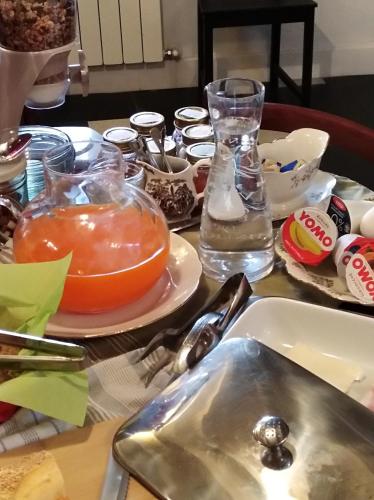 Makanan di atau berdekatan penginapan di ladang