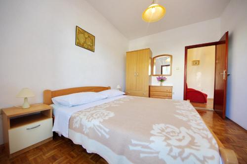 Gallery image of Apartments Beach in Vrsi