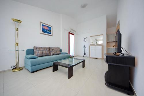 Gallery image of Apartments Beach in Vrsi