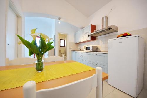 Gallery image of Apartments Beach in Vrsi