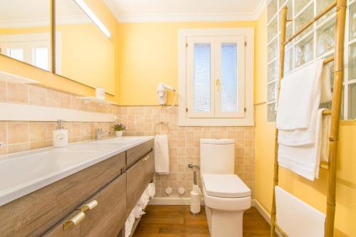 Koupelna v ubytování Villa LA PERGOLA by Mallorca Villa Selection