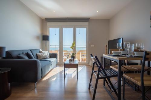 ALTAMAR Sunny Home by Cadiz4Rentals