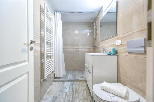 Ένα μπάνιο στο Casa Atanasiu -Adult only