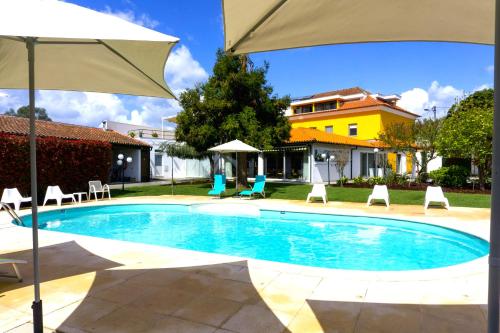 Бассейн в Hotel de Charme Casa Fundevila или поблизости