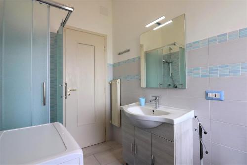 Koupelna v ubytování Painter House