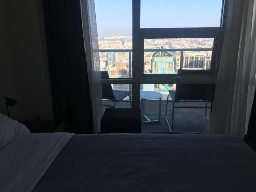 Luxurious Highrise 2b 2b Apartment Heart Of Downtown LA photo 13