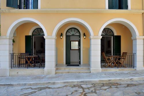 Milonas Studios
