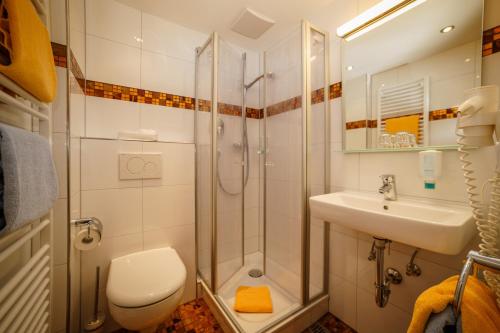 Koupelna v ubytování Parkhotel Sonnenhof