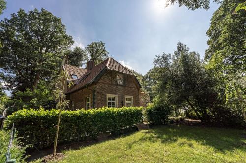 Gallery image of Historisches Forsthaus im Tiergarten Velen in Velen