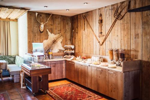 Jídlo v penzionu nebo okolí