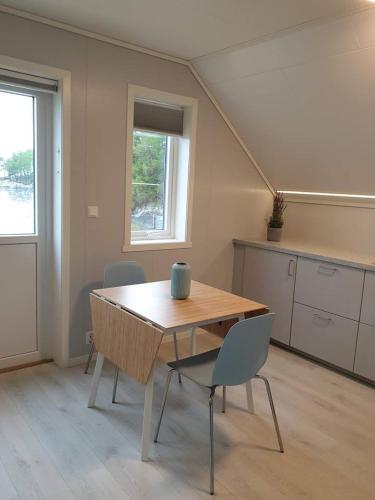 Foto de la galeria de Waerholmen a Lavik