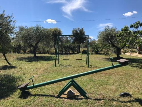 Ο χώρος παιχνιδιού για παιδιά στο Villa Sa Curcurica