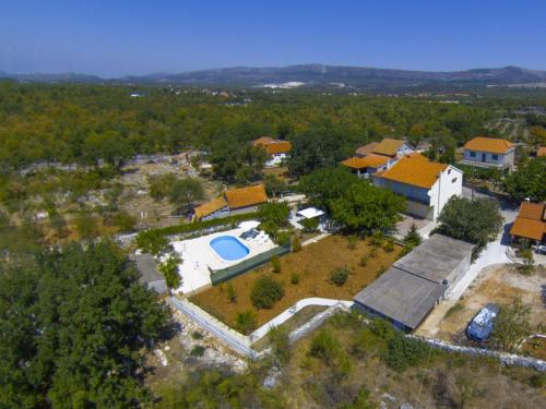 Holiday House Pod Suncem