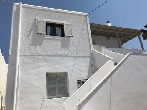 Cozy house in Naousa