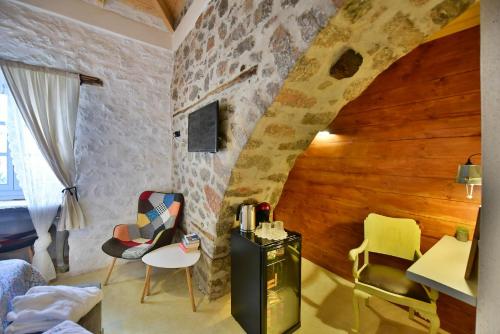 Gallery image of Mastoris Mansion in Hydra