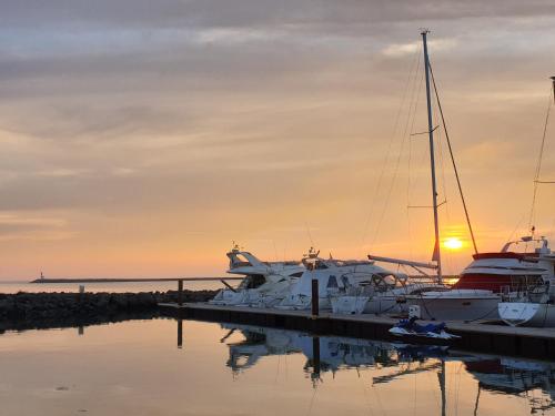 Résidence de standing la Pêcherie Spacieux T3 comme un cocon familial vue mer et sur l'avant port Sur le bout du bout de Cap d'Agde seule cap en Occitanie photo 52
