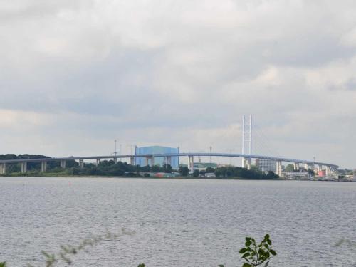 a bridge over a large body of water at Ferienwohnung Altefaehr mit Seebli in Altefähr