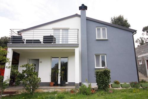 Sebi Apartment 300 m from beach