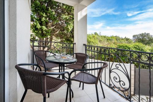 Балкон или терраса в Apartments Natali