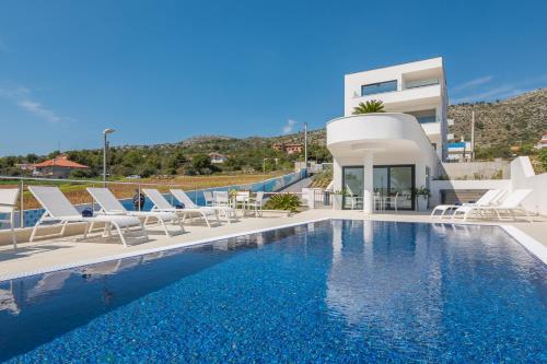 Luxury Apartments Baotić