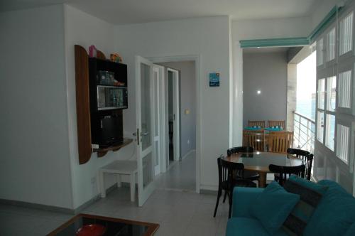 Lovely flat with sea-view, 1 minute walk to beach