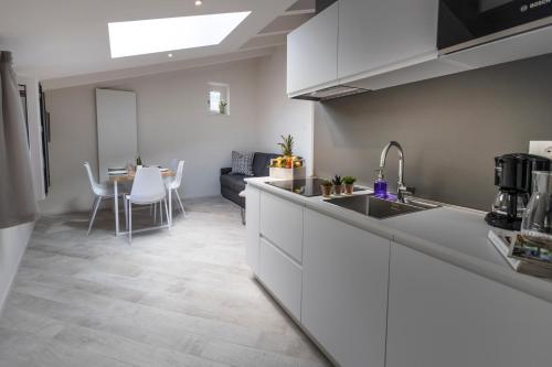 Køkken eller tekøkken på Picalof Apartments