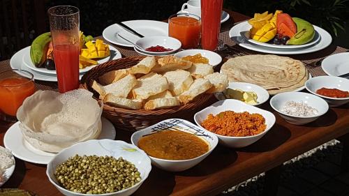 Mad på hotellet eller i nærheden