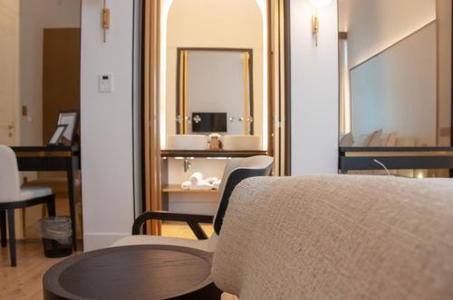 Ein Sitzbereich in der Unterkunft S Paul City Hotel