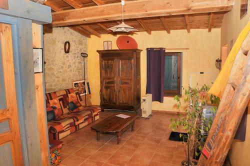 Photo de la galerie de l'établissement Grange rénovée, à La Serpent