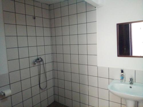 Ένα μπάνιο στο Coruña Backpackers Hostel