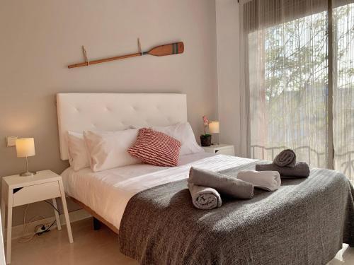 エステポナにあるResort Style 2 Bedroom Apartment in the New Golden Mile FREE WIFI & PARKINGのギャラリーの写真
