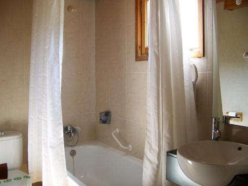 Et badeværelse på Hotel Prats