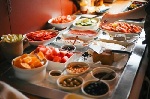 Jídlo v hotelu nebo okolí