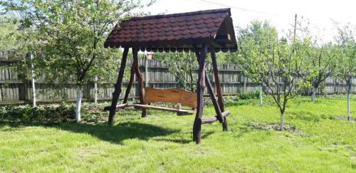 Ein Garten an der Unterkunft La Casa Boierului