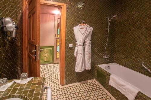Koupelna v ubytování Palais Dar Si Aissa ALL-SUITES