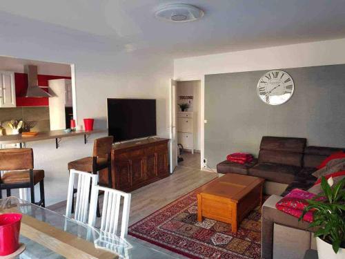 Appartement Prémium 2 grandes chambres, proches centre-ville et parking gratuit